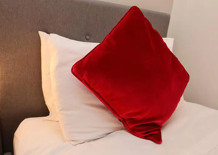 아파트 The Arches 휫비